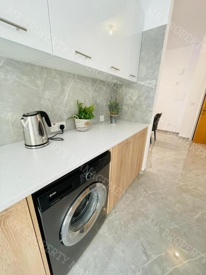 Coastal Getaway Apartamento Larnaca Exterior foto